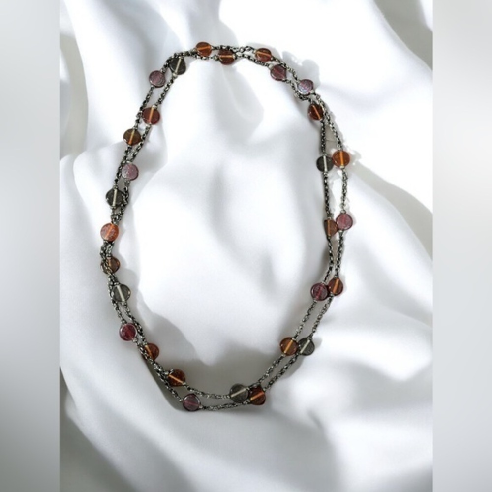 ✅Vintage 80’s dark amber / red color beads, gunmetal chain necklace 🧡❤️🩶